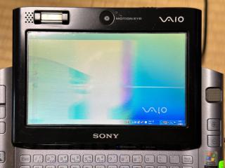 Sony Vaio UMPC with the screen fading to white 