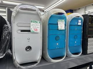A PowerMac G4 Quicksilver with an internal MO drive for 1500 yen, a PowerMac G3 for 2000 yen and another G3 for 1100 yen